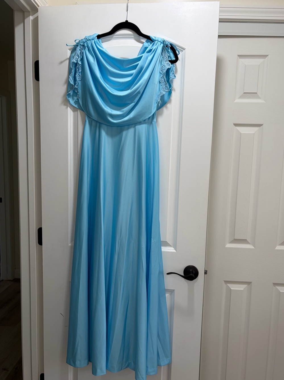 VTG 70s ILGWU Sky Blue Cowl Neck Maxi Dress Lace Flutter Sleeve - Size 9/10 (S)